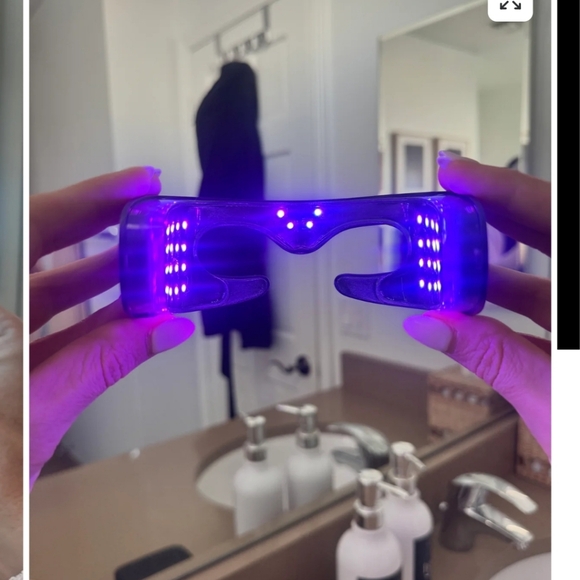 GLO24K LED Eye Care Mask - Picture 2 of 7